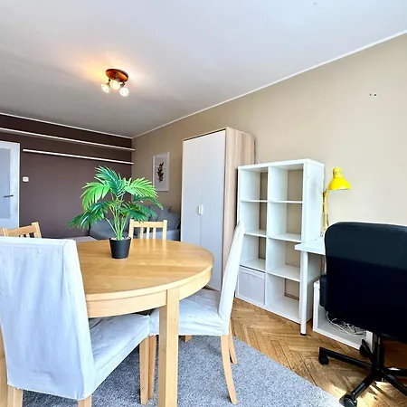 Zwykle Mieszkanie Ale Przy Plazy Apartamento Gdańsk
